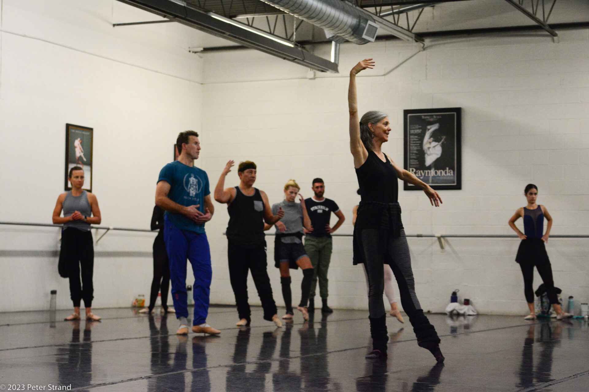 Amy Anderson demonstrates for Ballet class